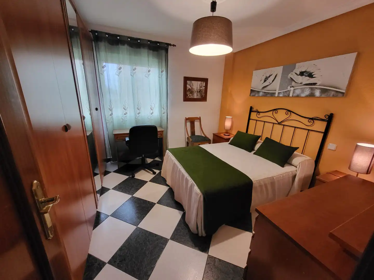 Piso de 90 m² en Badajoz