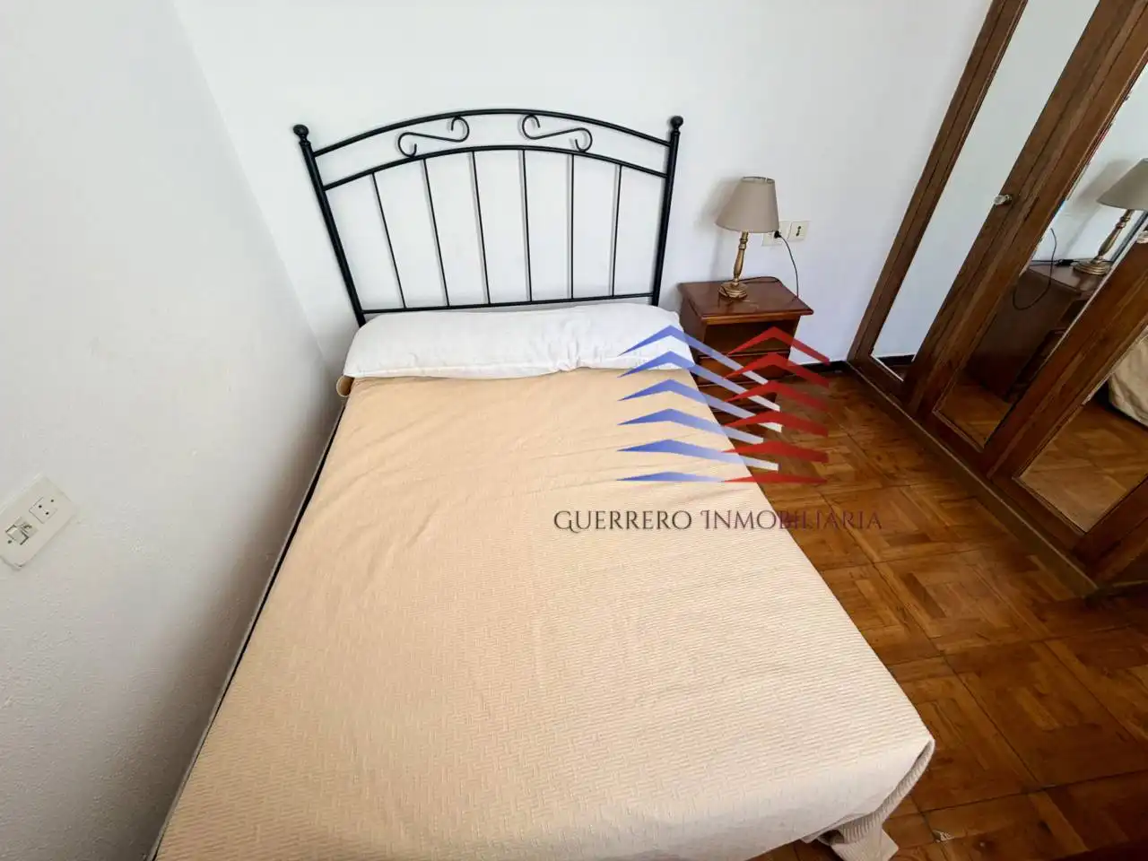 Piso de 130 m² en Ourense