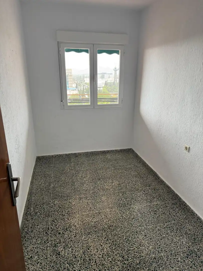 Piso de 120 m² en Granada