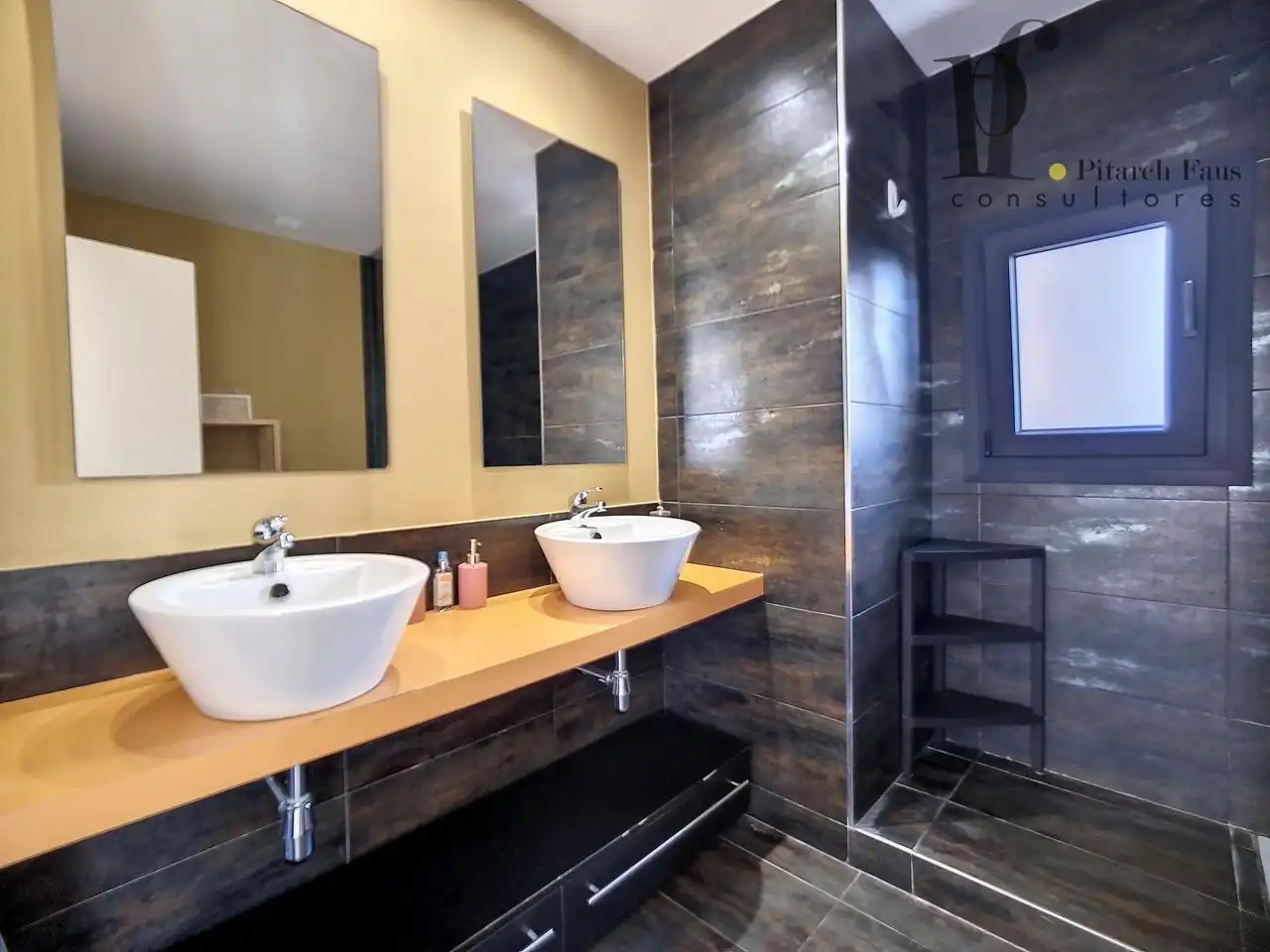 Casa de 203 m² en la Pobla de Vallbona