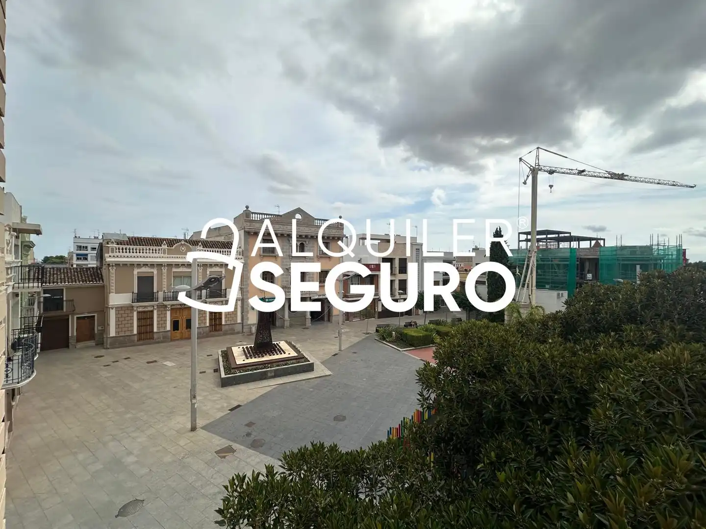 Piso de 70 m² en Tomares