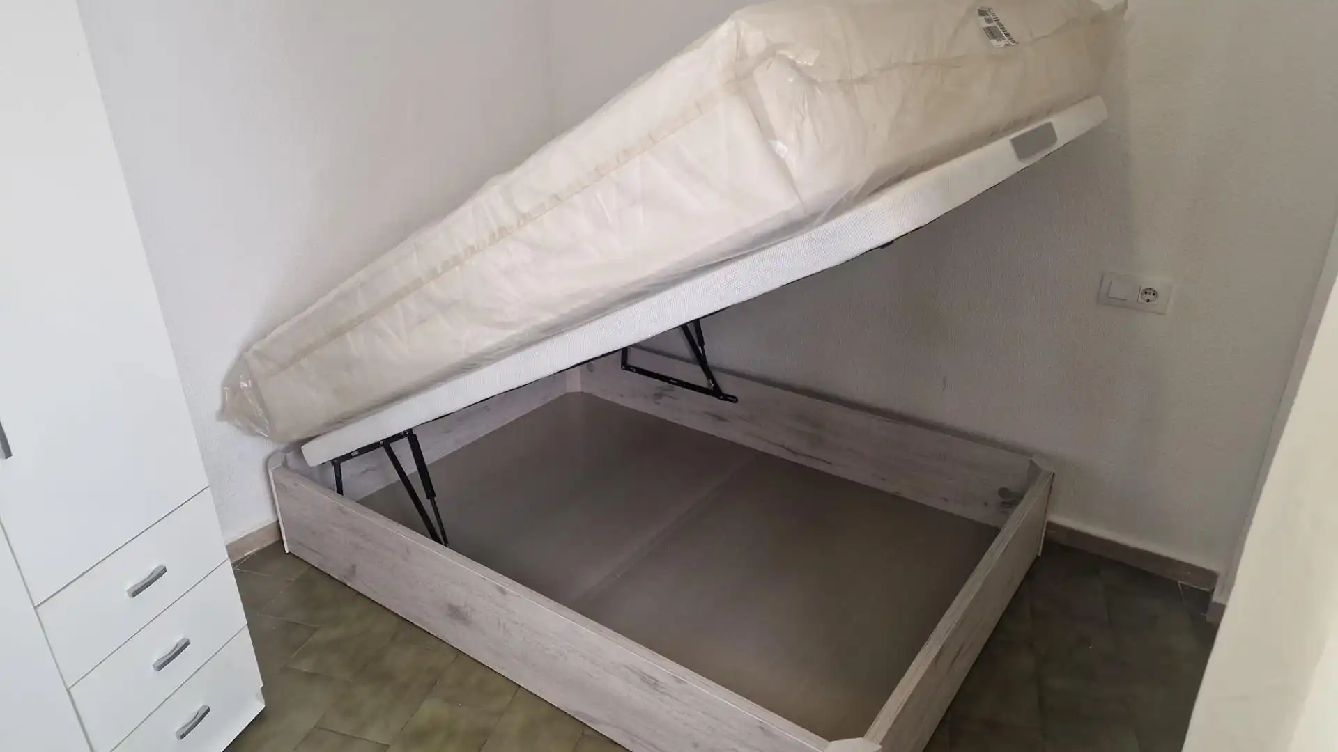 Pis de 60 m² a Còrdova