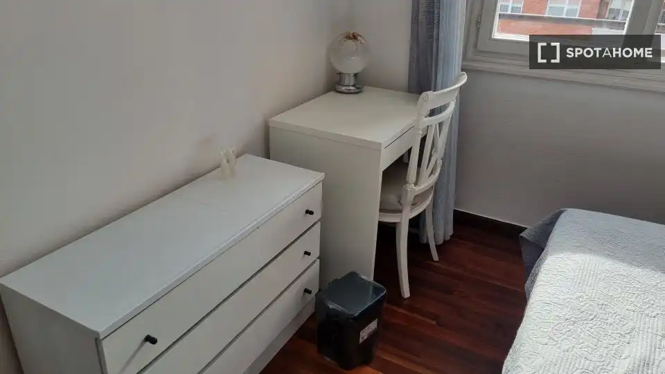 Habitación 99 m², Bilbao