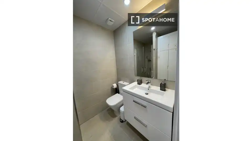 Habitación 81 m², Málaga