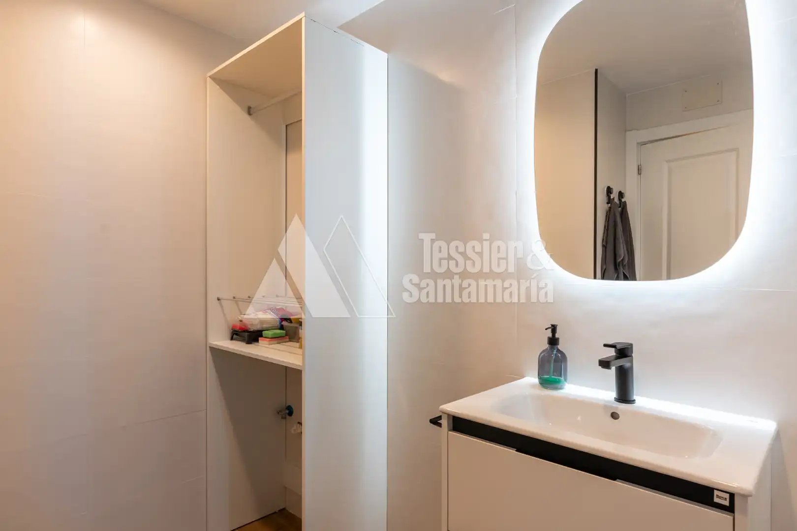Piso de 77 m² en Gijón
