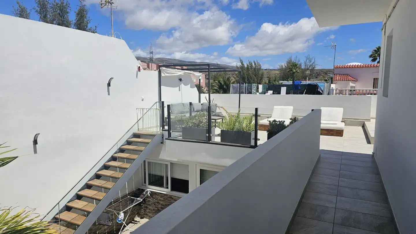 Wohnung 150 m² in San Bartolomé de Tirajana