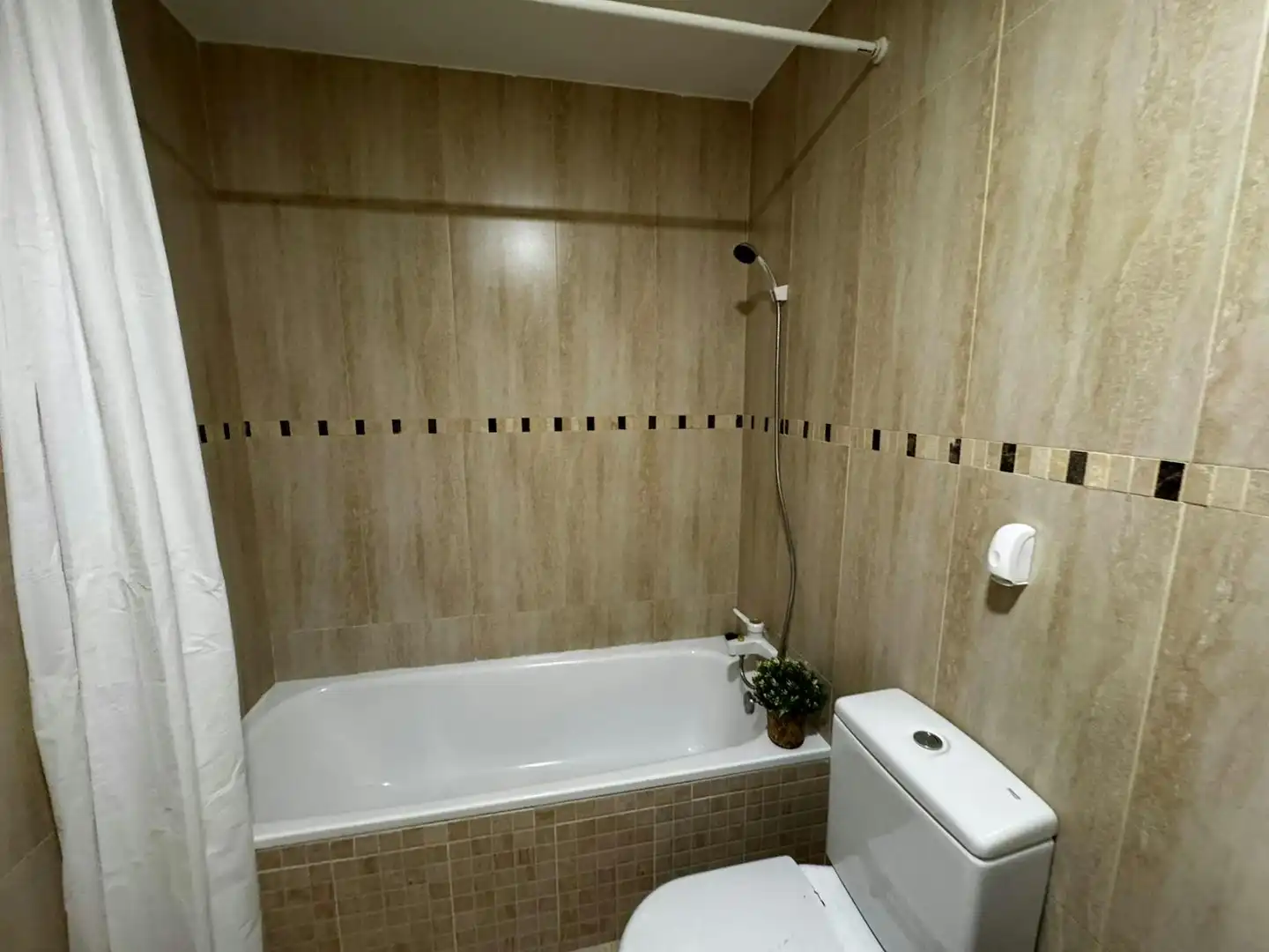 Habitación 120 m², Madrid