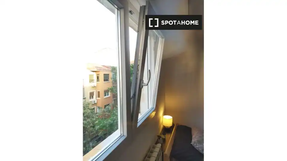 Habitación 78 m², Zaragoza