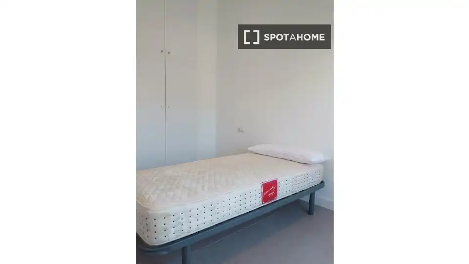 Habitación en alquiler, Guillena