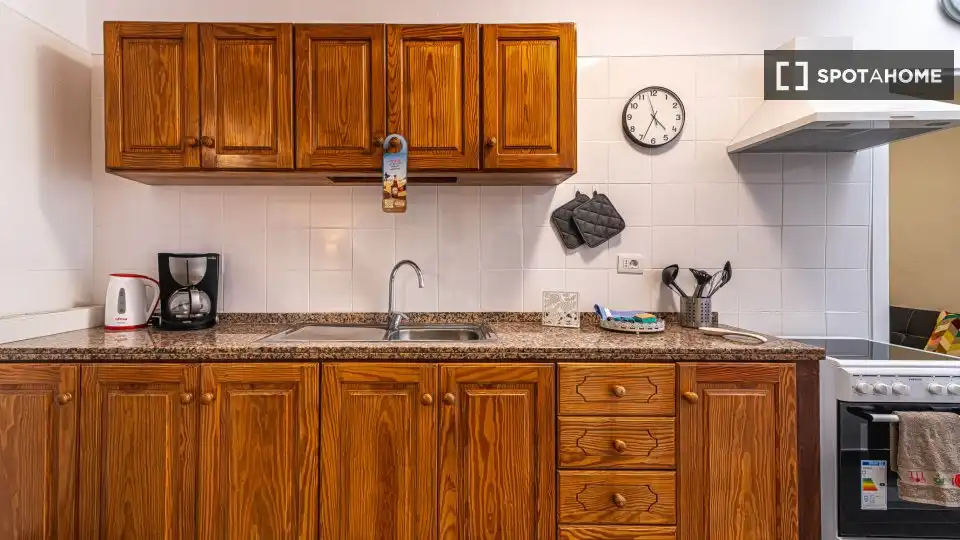 Habitación 75 m², Arico