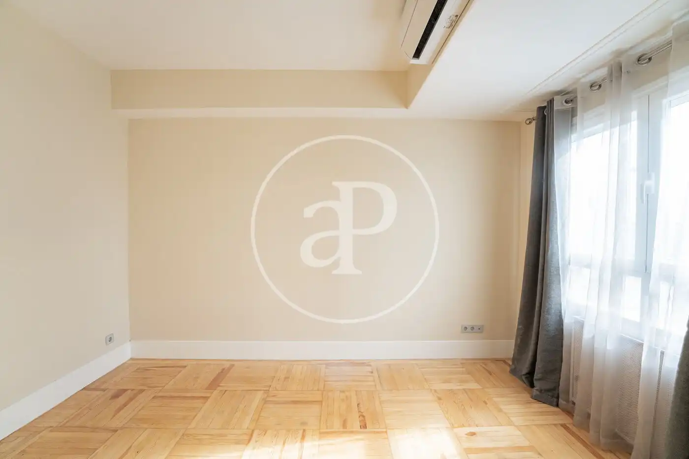 Wohnung 90 m² in Madrid