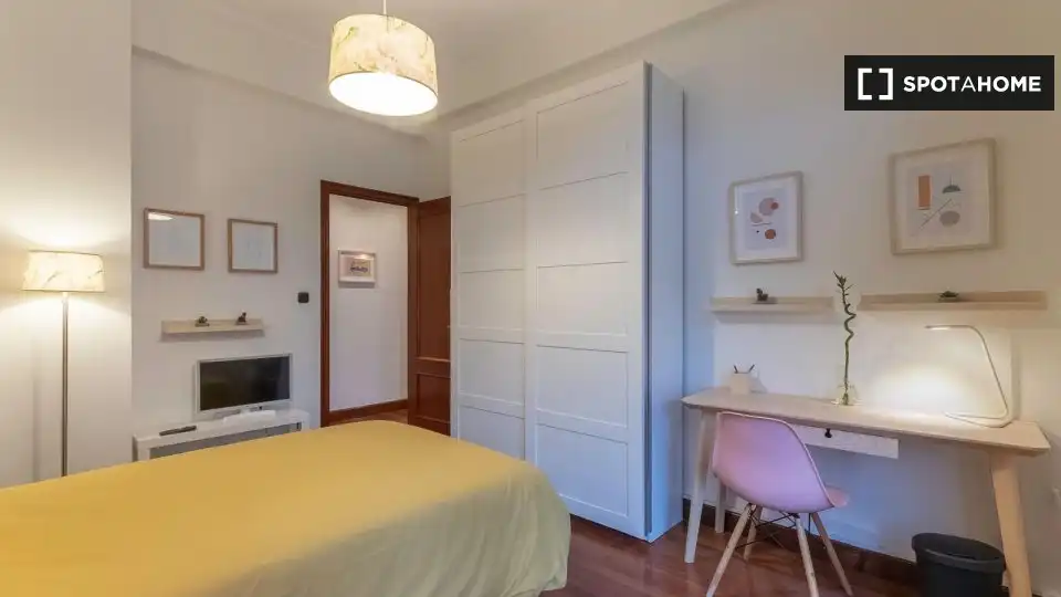 Habitación 127 m², Bilbao