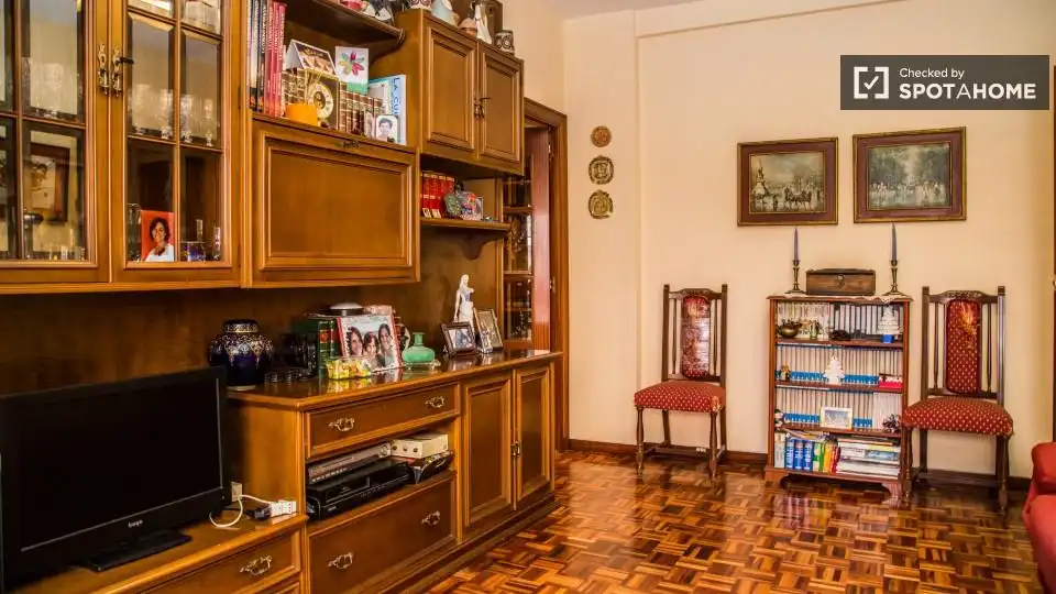 Habitación 70 m², Barcelona