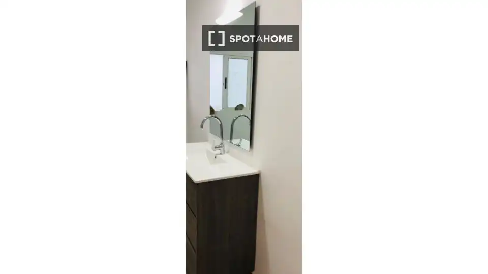 Habitación 138 m², Granada