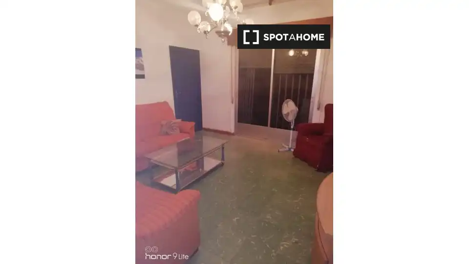 Habitación 180 m², Granada