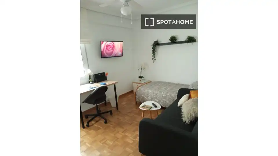 Habitación 90 m², Zaragoza