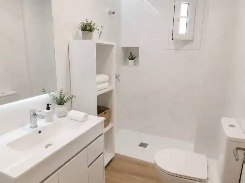 Habitación 70 m², Oviedo