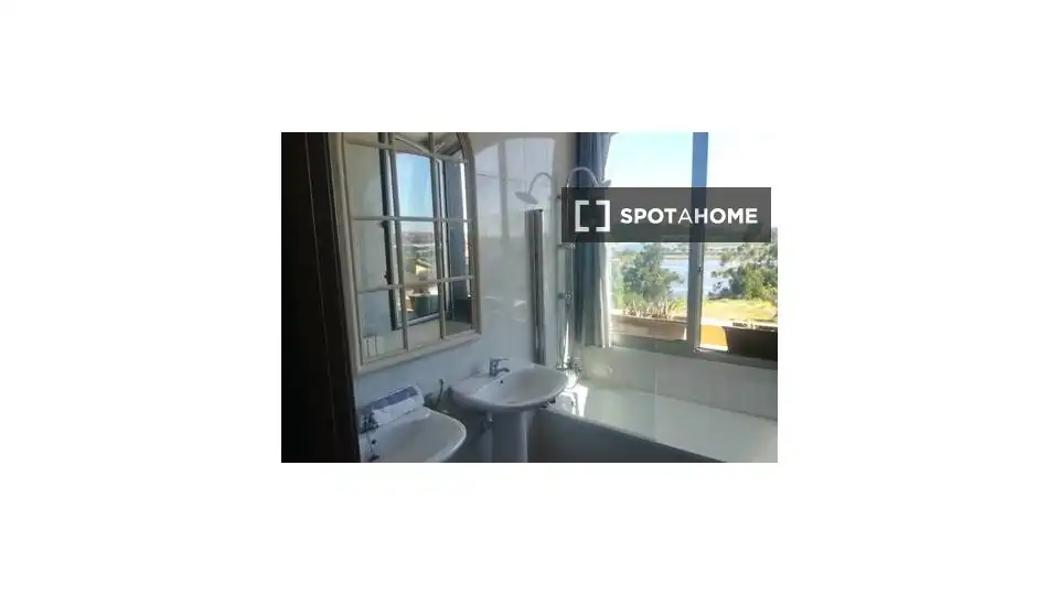 Habitación 262 m², El Astillero