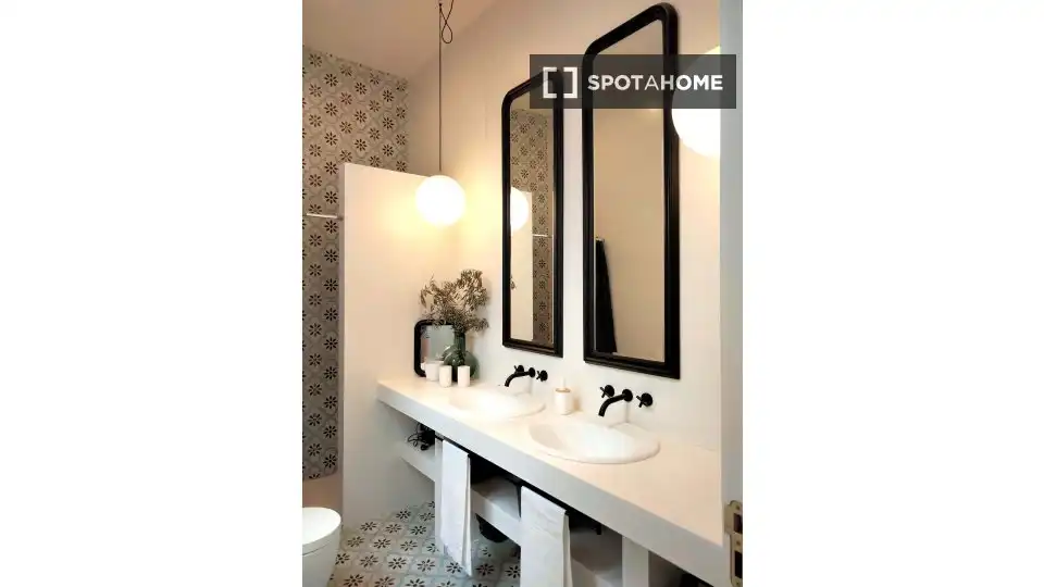 Habitación 145 m², Almería