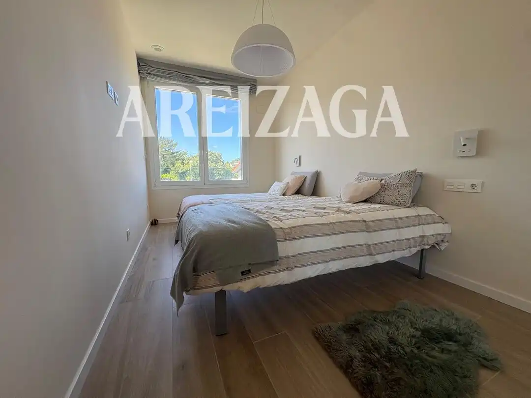 Casa de 200 m² en San Sebastián