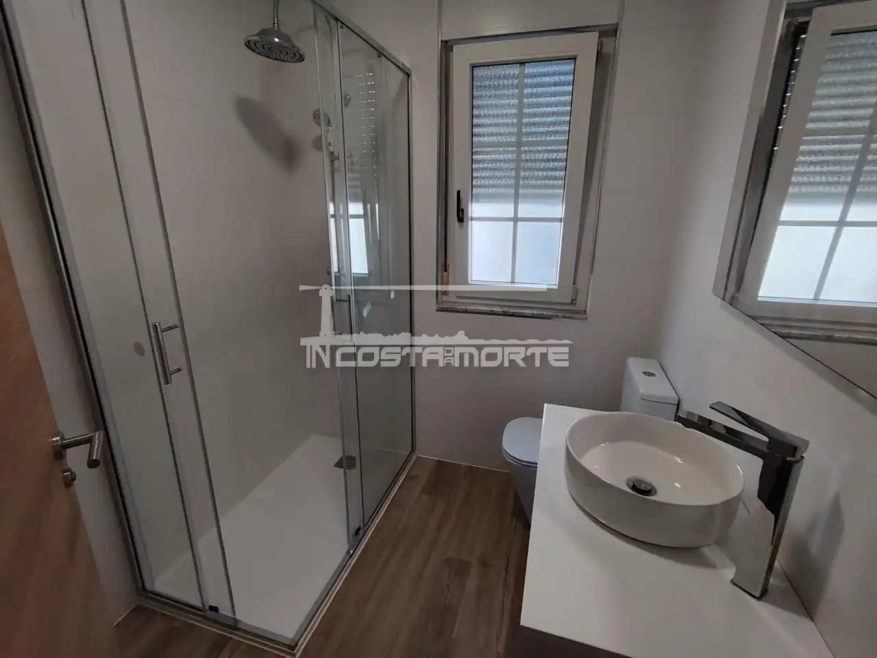 Piso de 75 m² en Cee