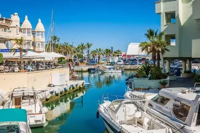 Piso de 187 m² en Benalmádena