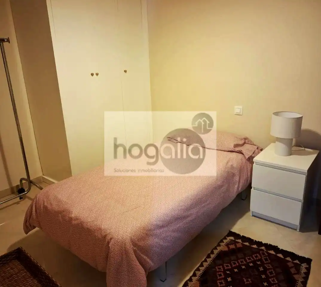 Piso de 75 m² en Sevilla