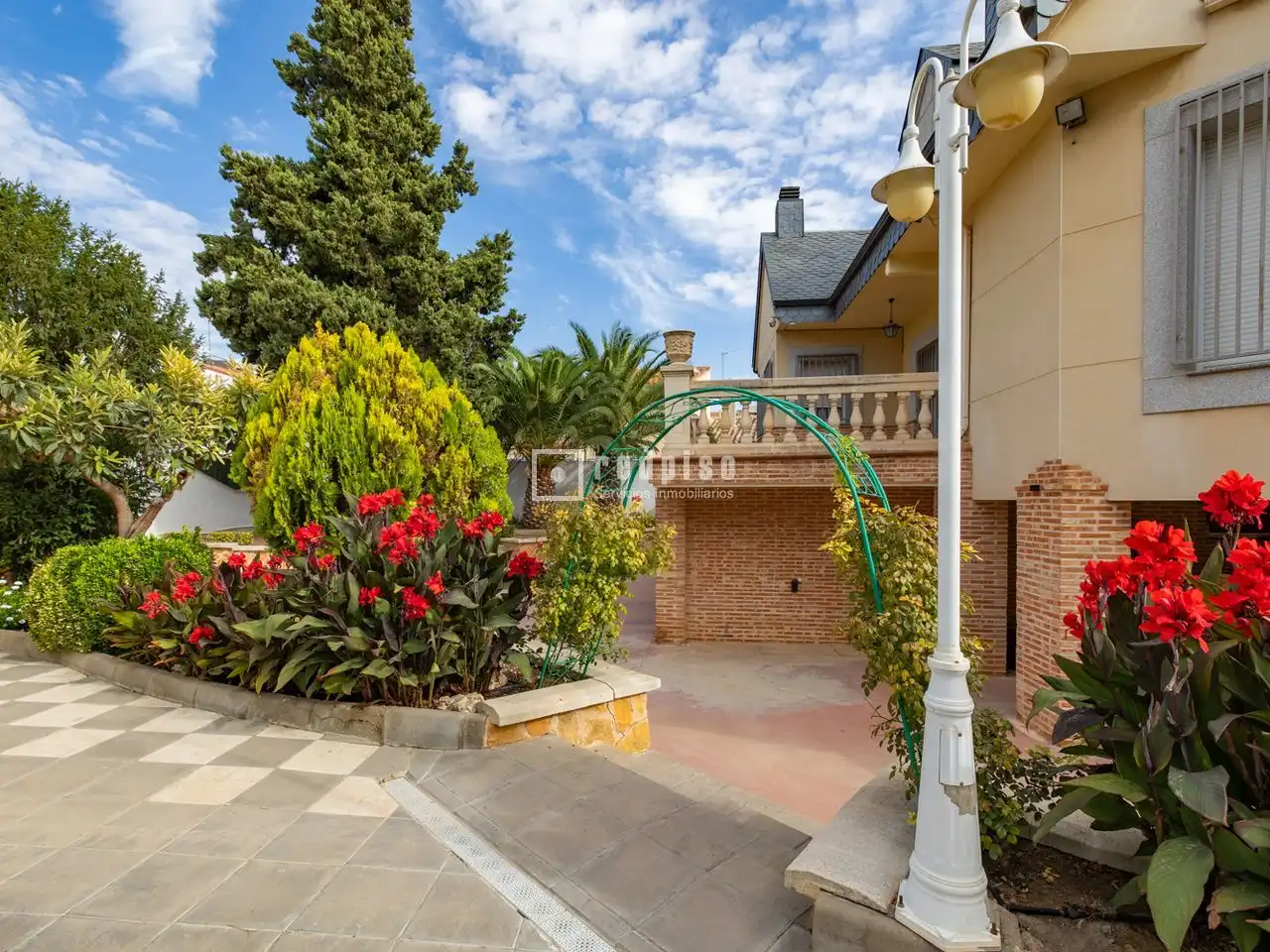 Piso de 1056 m² en Madridejos