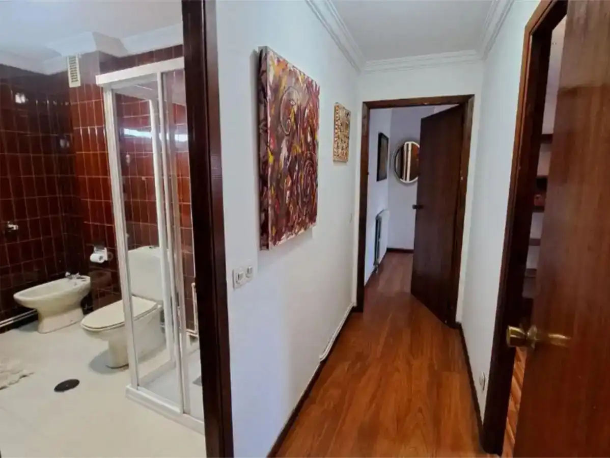 Piso de 87 m² en Pontevedra
