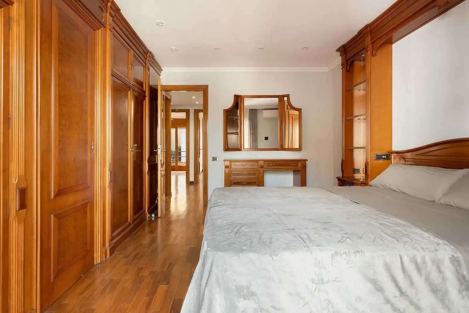 Casa 384 m² a l'Hospitalet de Llobregat