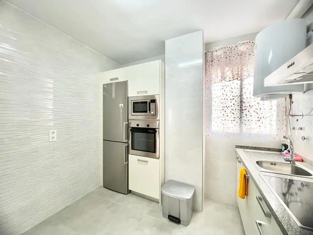 Piso de 87 m² en Granada