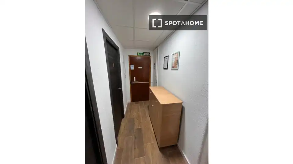 Habitación 104 m², Novelda