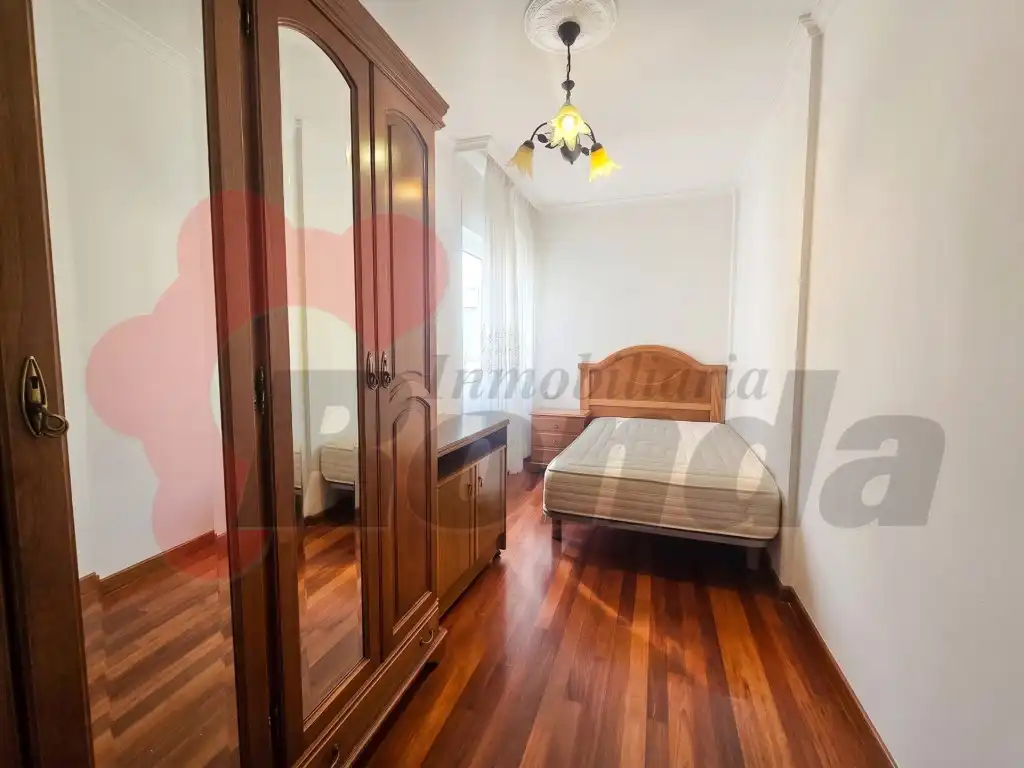 Piso de 81 m² en Lugo