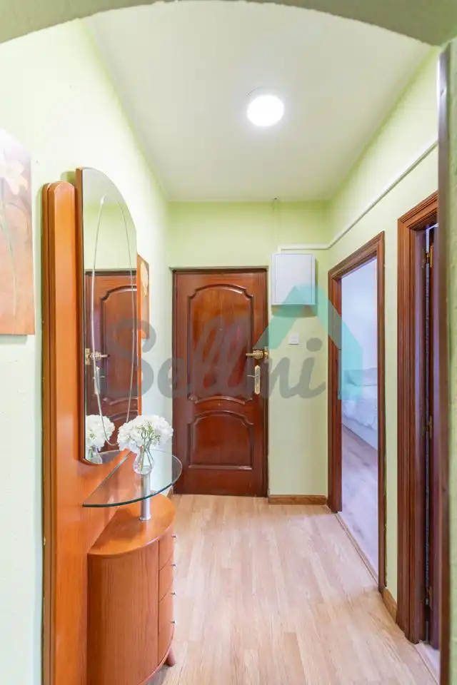 Habitación 92 m², Oviedo