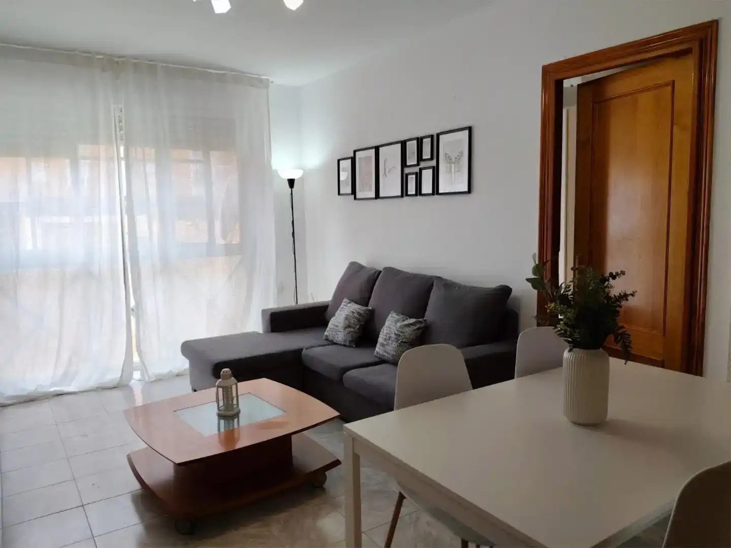 Habitación 80 m², Almería