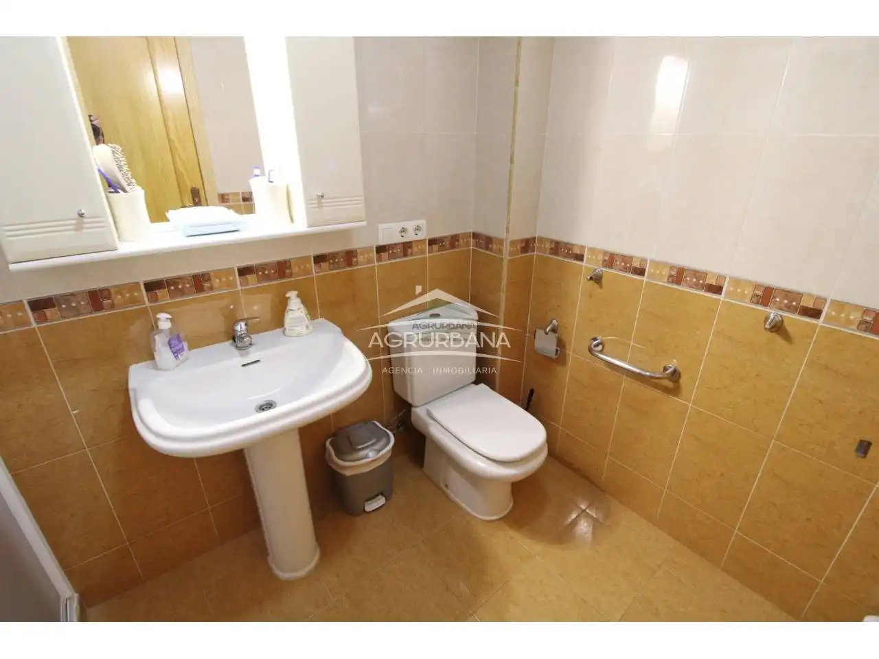 Pis de 77 m² a Motril
