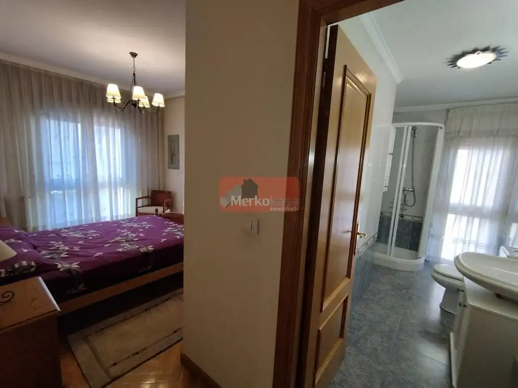 Piso de 78 m² en Lugo