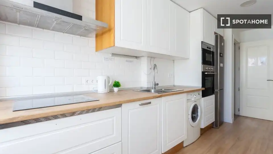 Habitación 98 m², Madrid
