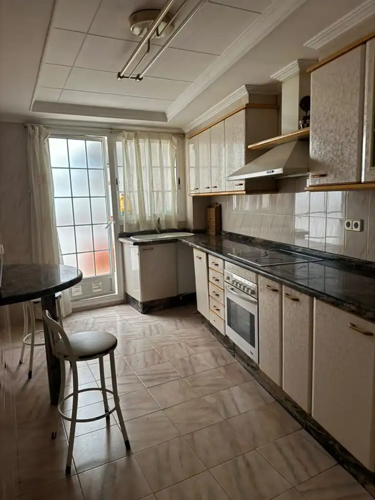 Appartement 100 m² à Manises