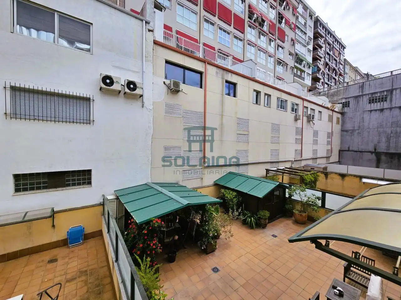 Piso de 77 m² en Ourense