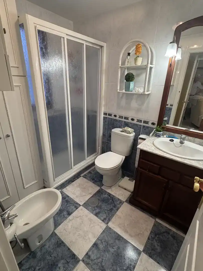 Piso de 90 m² en Motril