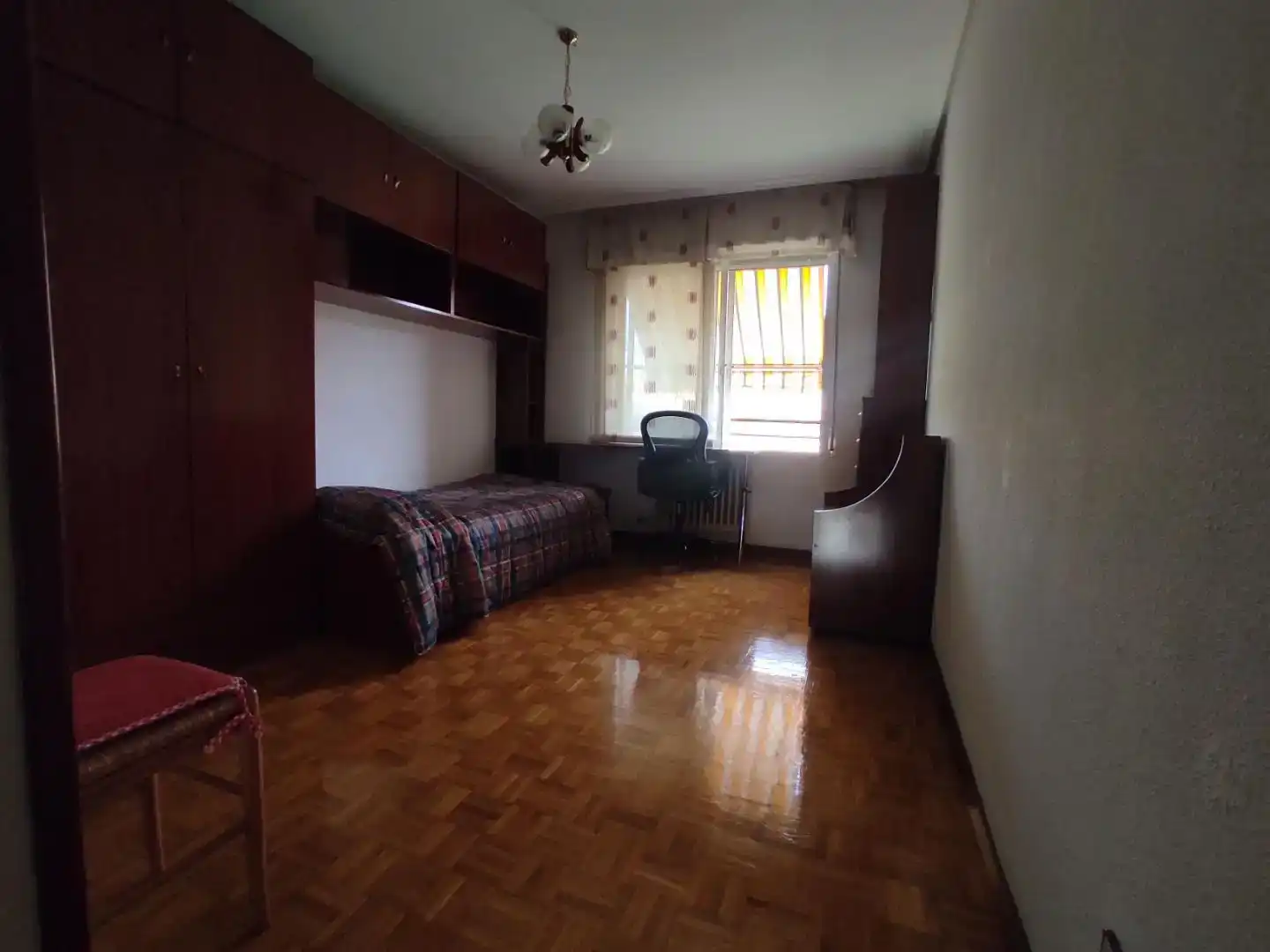 Habitación 90 m², Logroño