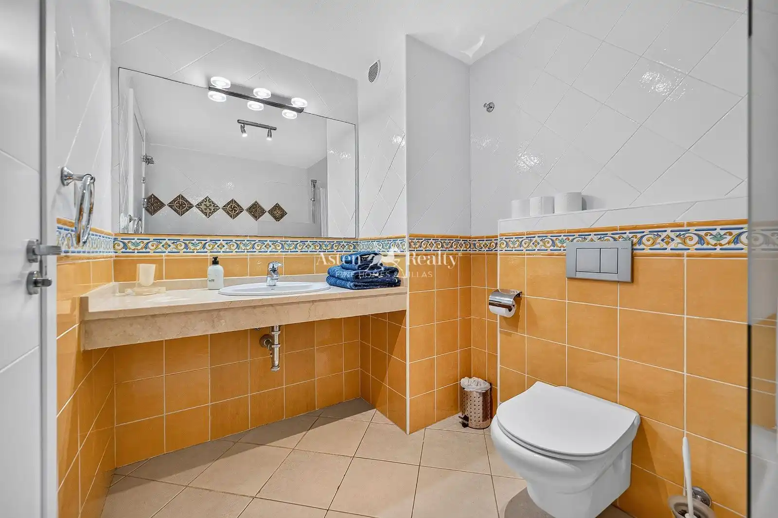 Casa de 325 m² en Arona