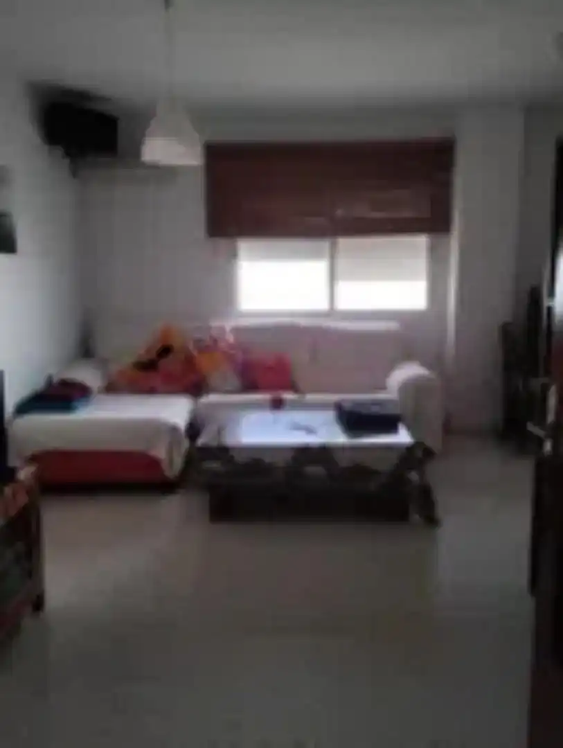 Habitación 80 m², Tomares