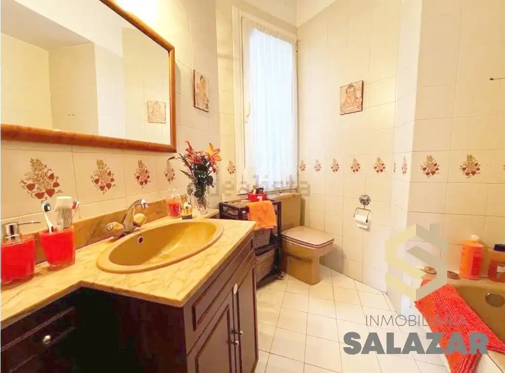 Piso de 150 m² en Bilbao