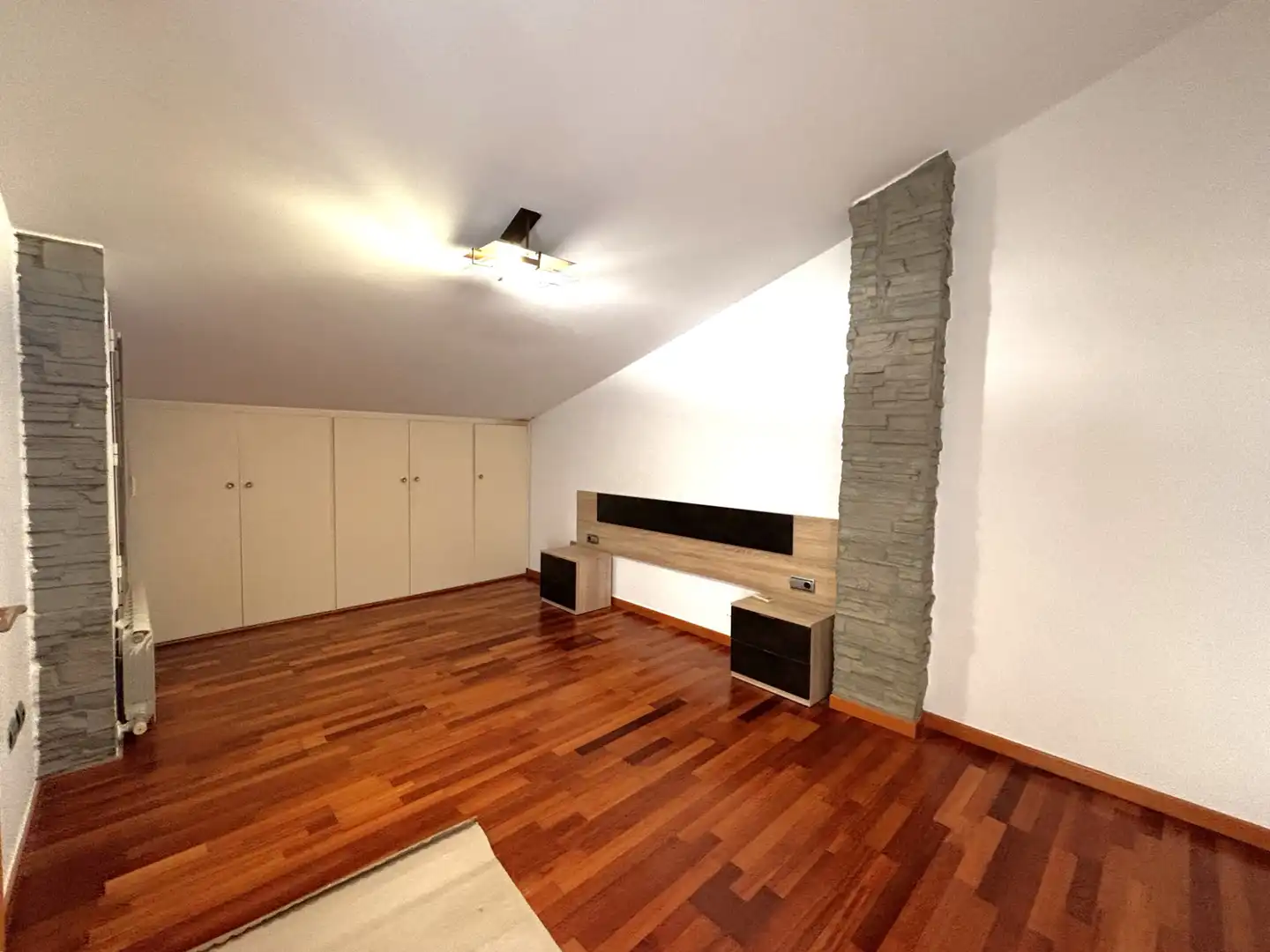 Pis de 136 m² a Terrassa