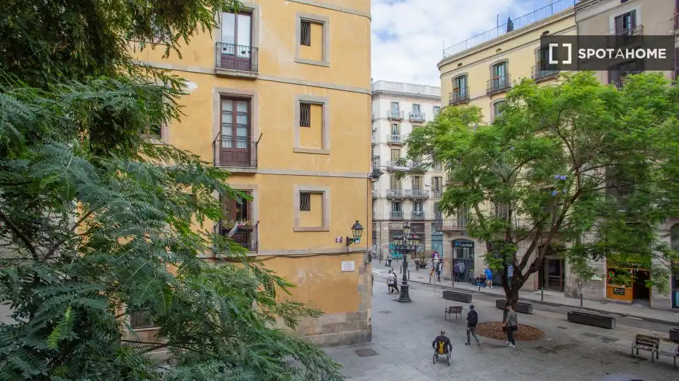 Habitación 350 m², Barcelona