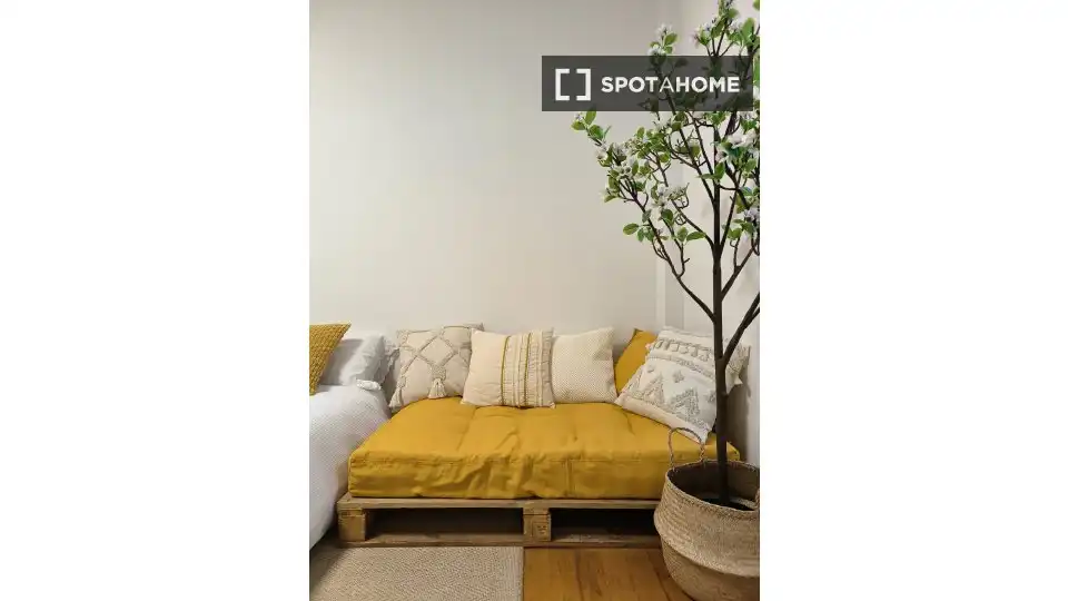 Habitación 143 m², Pamplona