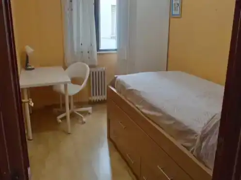 Habitación 90 m², Salamanca
