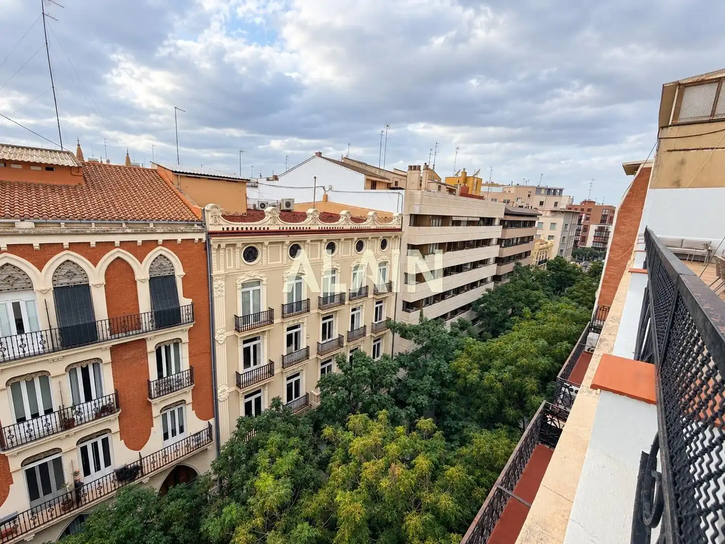 Pis de 100 m² a València